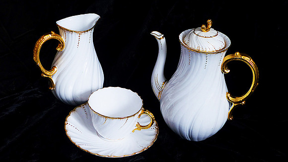 Golden Tea Time