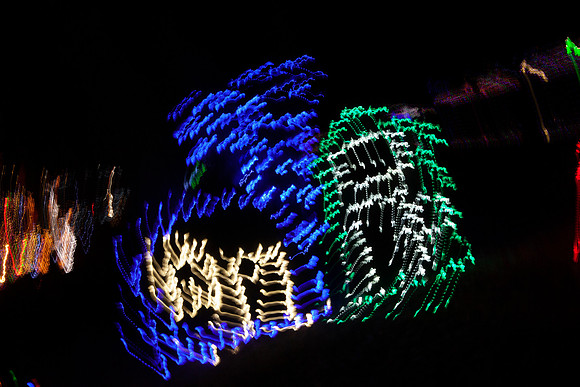 Elgin Park Christmas light display