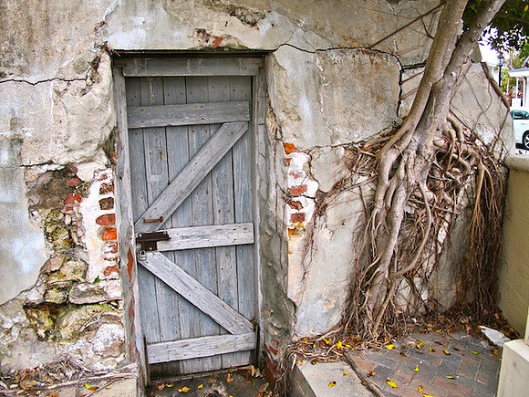 PORTALS