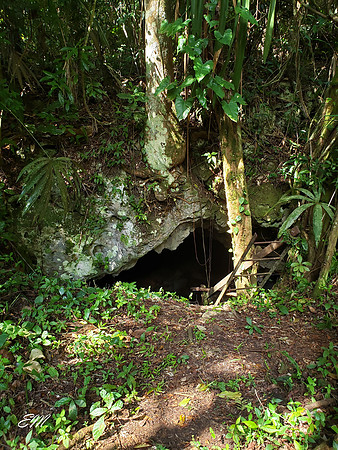 Blancaneaux Cave