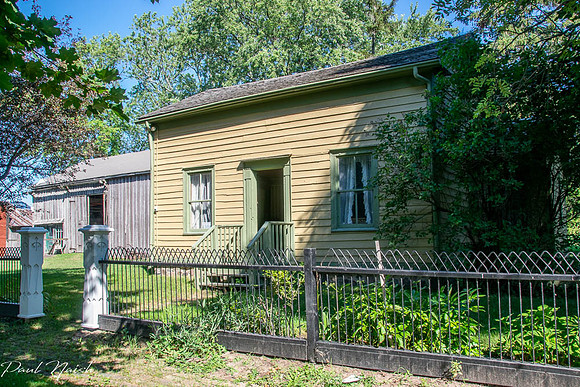 3. Lee House